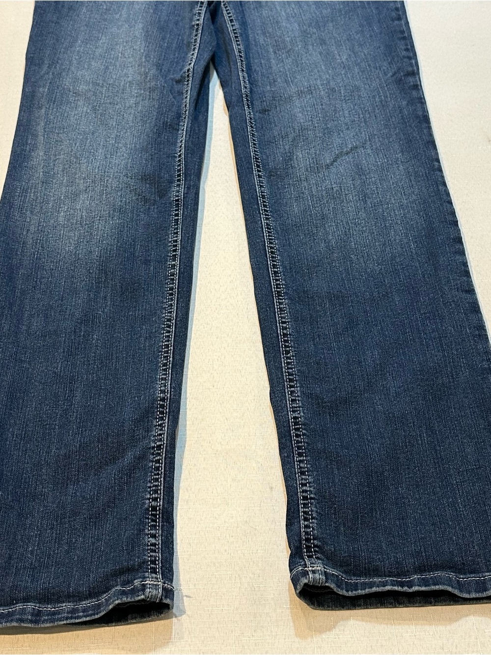Maurices M Jeans Classic Mid Rise Straight Leg Dark Wash Jeans Size 10 - Picture 4 of 12